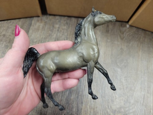 Vintage Breyer Horse Paddock Pal Little Bits #9001 Smoke Grey Arabian Stallion - Picture 3 of 9