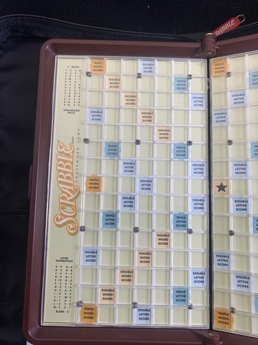 Hasbro Scrabble Crossword Game Folio Edition 2001 Travel - Picture 3 of 9