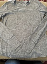 Athleta Dri-Fit Grey Top Long Sleeve Women s Size Small BL