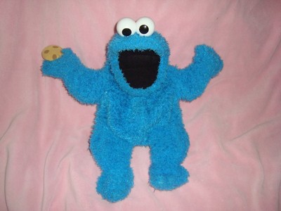 cookie monster me so hungry toy