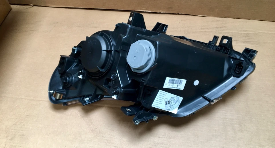 Faro derecho peugeot boxer citroen jumper fiat ducato Foto 2 de 4