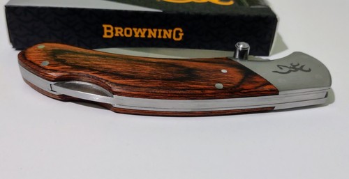 BROWNING LOCKBACK BUCK MARK SHIELD HUNTING POCKET KNIFE LOCK BACK STUD !!!