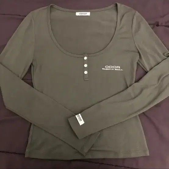 Odor Basic Button Tee - Olive, Size S - image 2