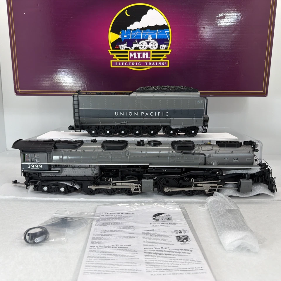 MTH Premier 20-3893-1 Union Pacific Gray Challenger 4-6-6-4 PS.3 O Used #3999 UP - Image 2 of 4