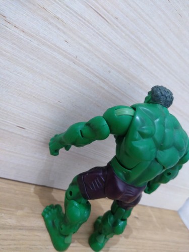TOY BIZ THE HULK MOVIE 2003 UNIVERSAL MARVEL HULK SMASH & CRUSH 16cm 6.5" - Foto 4 di 8