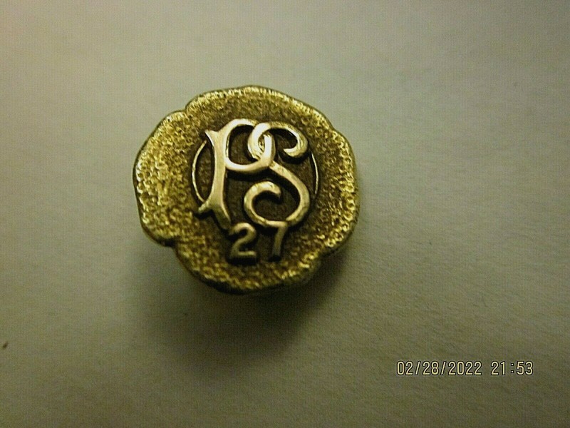  "DECO BEAUTY" PS 27 1923 10 K Gold HIGH SCHOOL PIN - NEW YORK CITY NY 