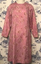 VINTAGE RETRO 60'S HANDMADE SHEATH DRESS RAYON SILKY ZIPPER BACK PINK FLORAL