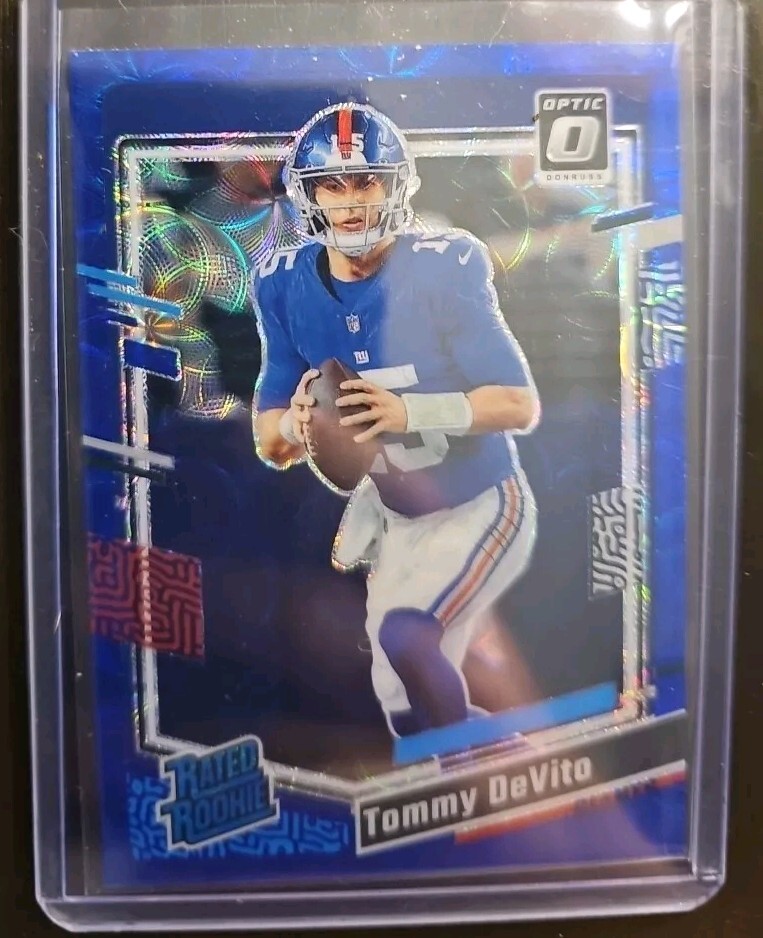 2023 Panini Donruss Optic - Rated Rookie Blue Scope Prizm #280 Tommy DeVito (RC)
