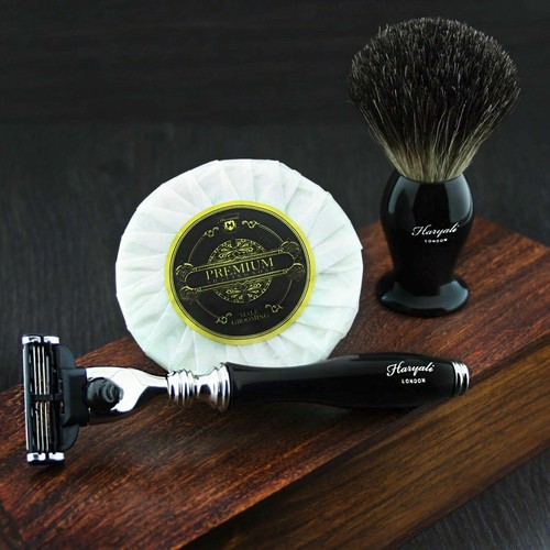 Shaving Set For Men With Black Badger Brush, 3 Edge Razor, Soap & Wood Box - Picture 2 of 8