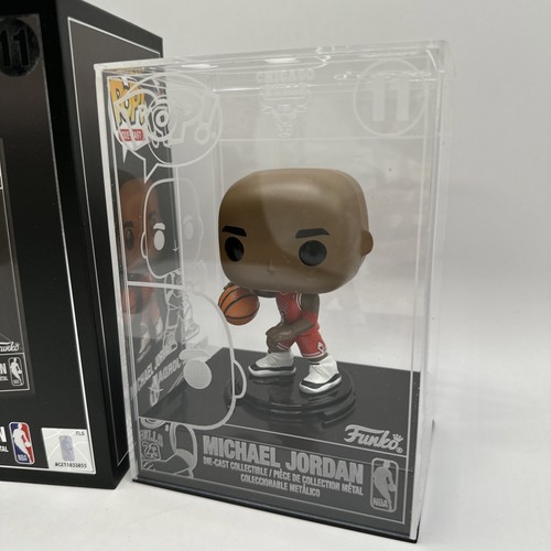 Funko Pop! Diecast: Michael Jordan - Funko (Exclusive) #11 - Picture 2 of 3