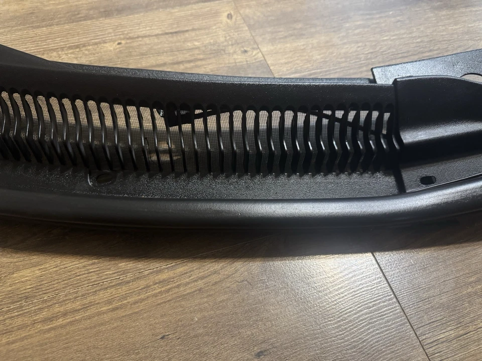 93-02 Chevy Camaro Pontiac Firebird Limpiaparabrisas Cubierta OEM GM ¡BONITO! Foto 3 de 4