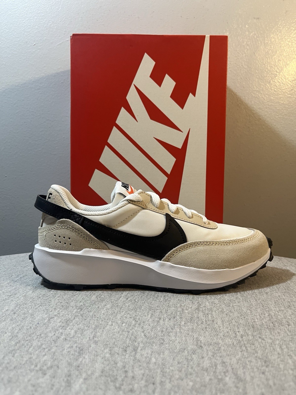 Nike Waffle Debut Sanddrift White Casual Women's Shoe Size 8.5 DH9523 102