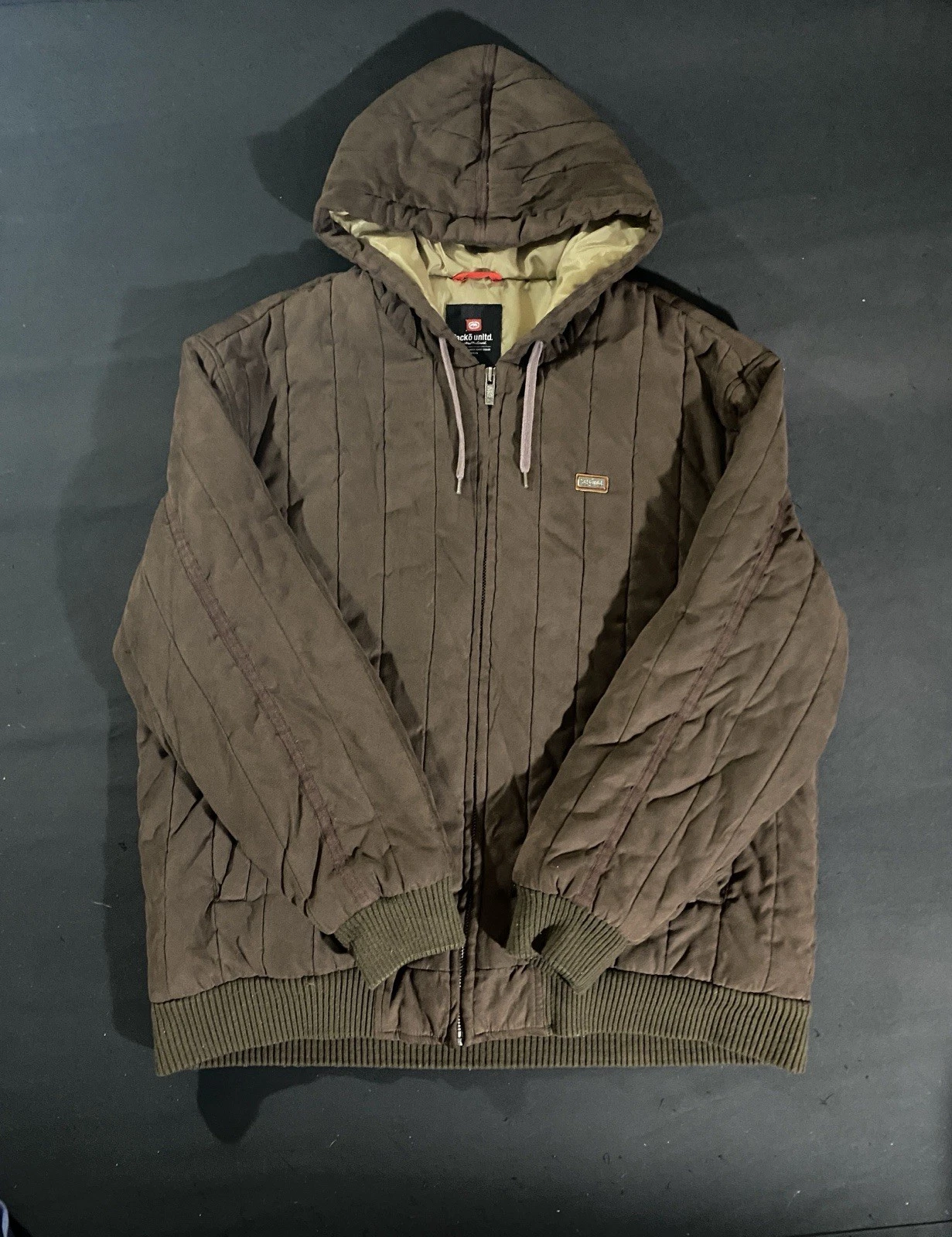 Ecko Unltd. Men's Hoodie Mens XL Quilted Dark Brown Outer Shell Red Lined Inner.