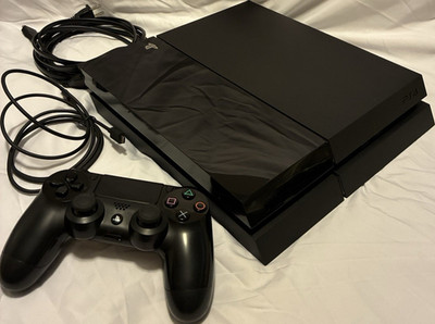 Sony PlayStation 4 PS4 500GB Black Console w/ DualShock 4, Cables