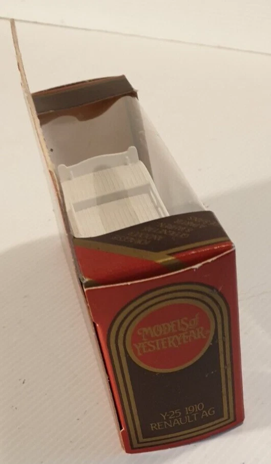 MATCHBOX MODELS OF YESTERYEAR Y-25 1910 Renault Type AG 1/47 Scale Diecast Truck - Image 4 of 4