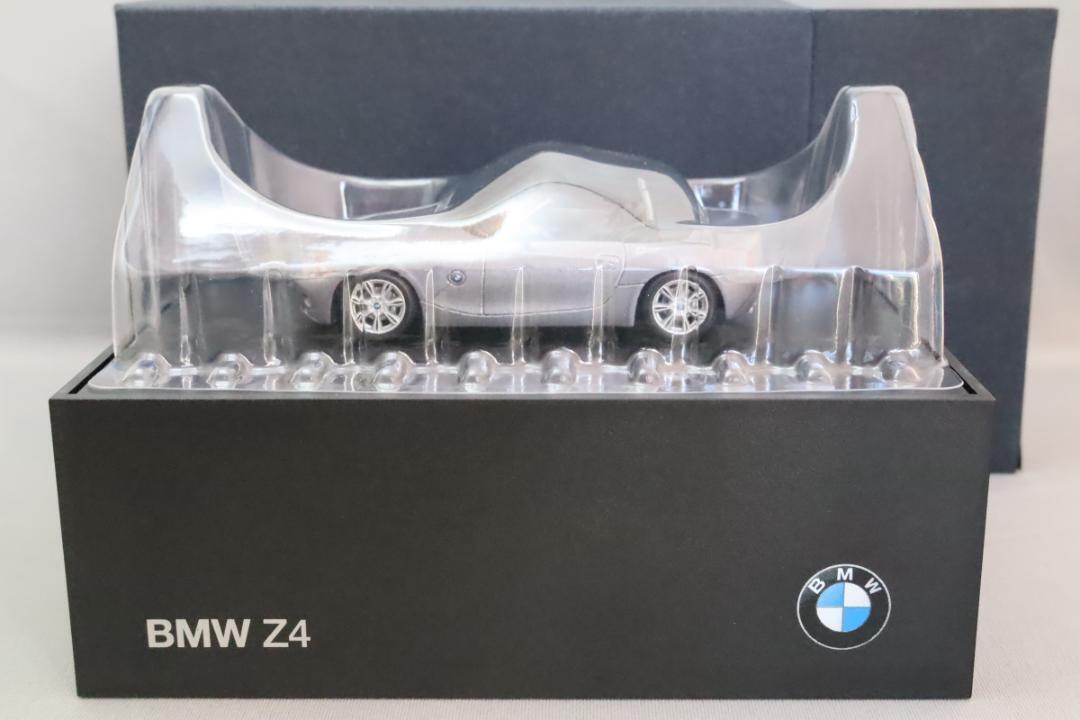 BMW Z4 Roadster E89 ミニカー PMA ディーラー別注 43 New Old Stock 2008 BMW Z4 E89 Red,1:43 Scale Diecast Model
