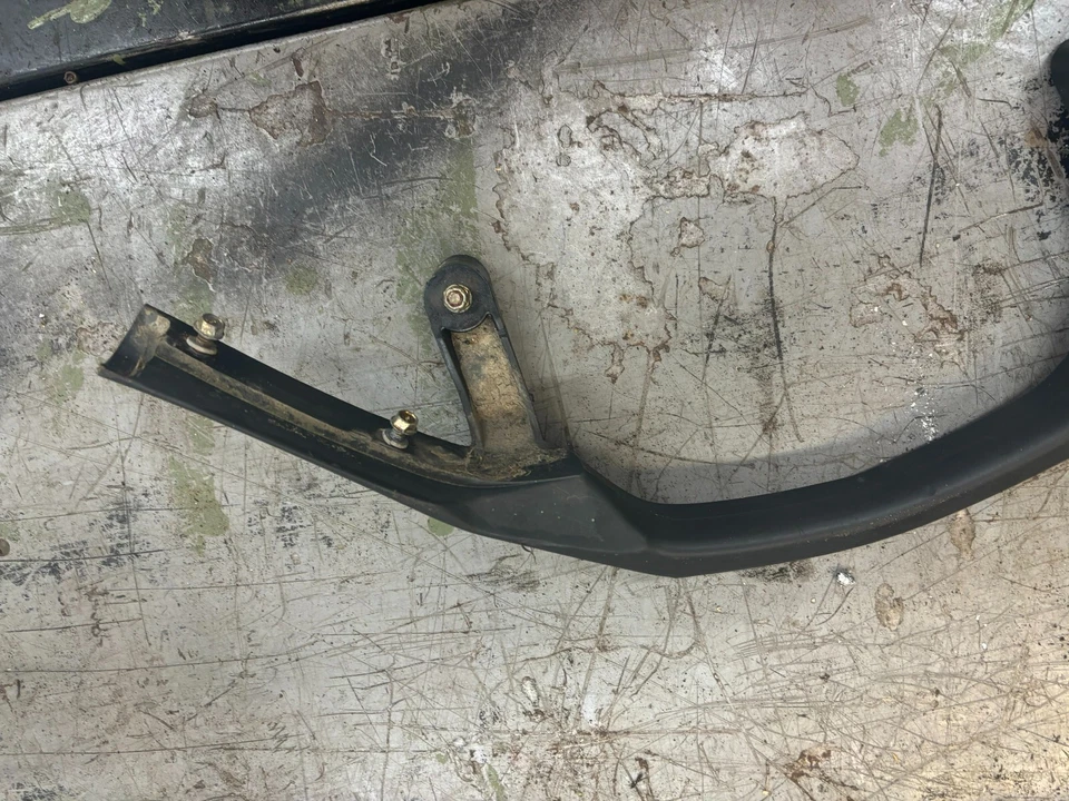 Parachoques delantero Polaris 550 Classic Edge 2003 5433518-070 RW6698 Foto 4 de 4