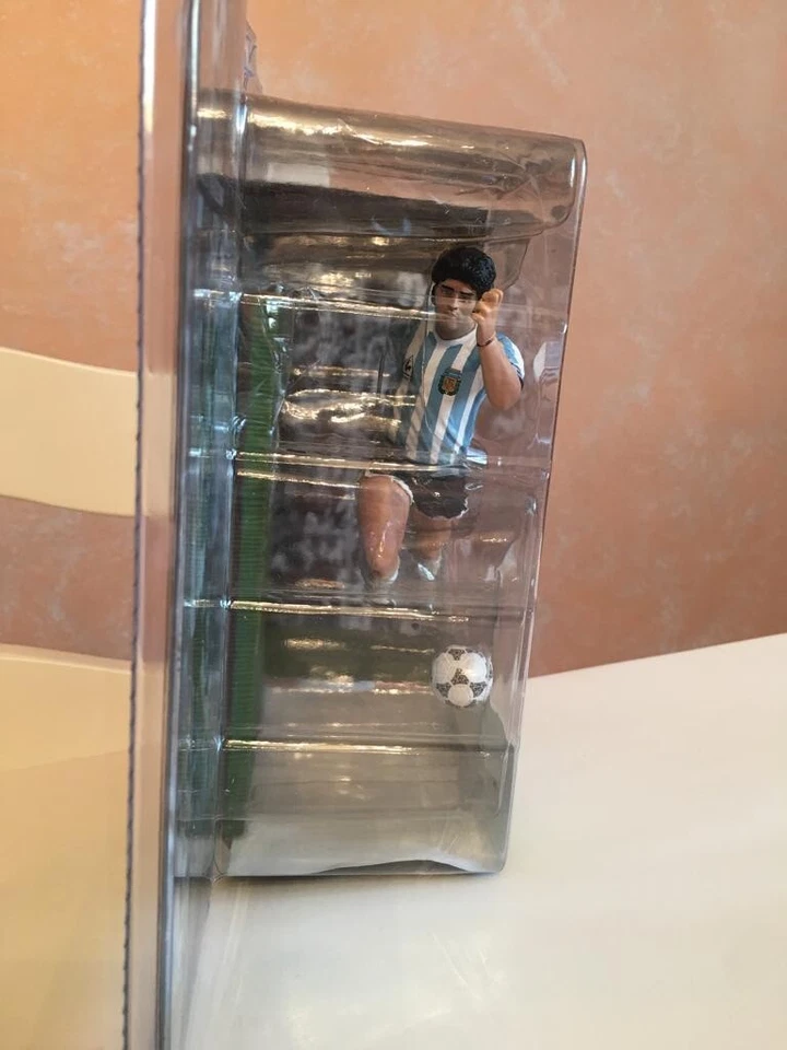 Statuetta Diego Maradona Leggends Series 1         FUTBOLISTAS FANATICO - Image 2 of 4