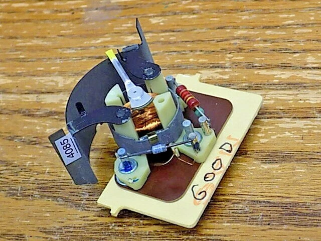 Voltímetro Jaguar XJS 1983-1990 Foto 4 de 4