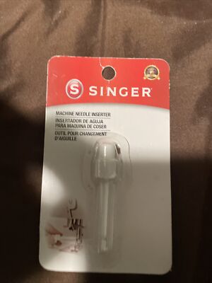SINGER 00798 Universal Sewing Machine Needle Inserter, White 
