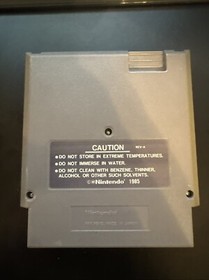 Vintage 1985 Nintendo NES Pin Bot