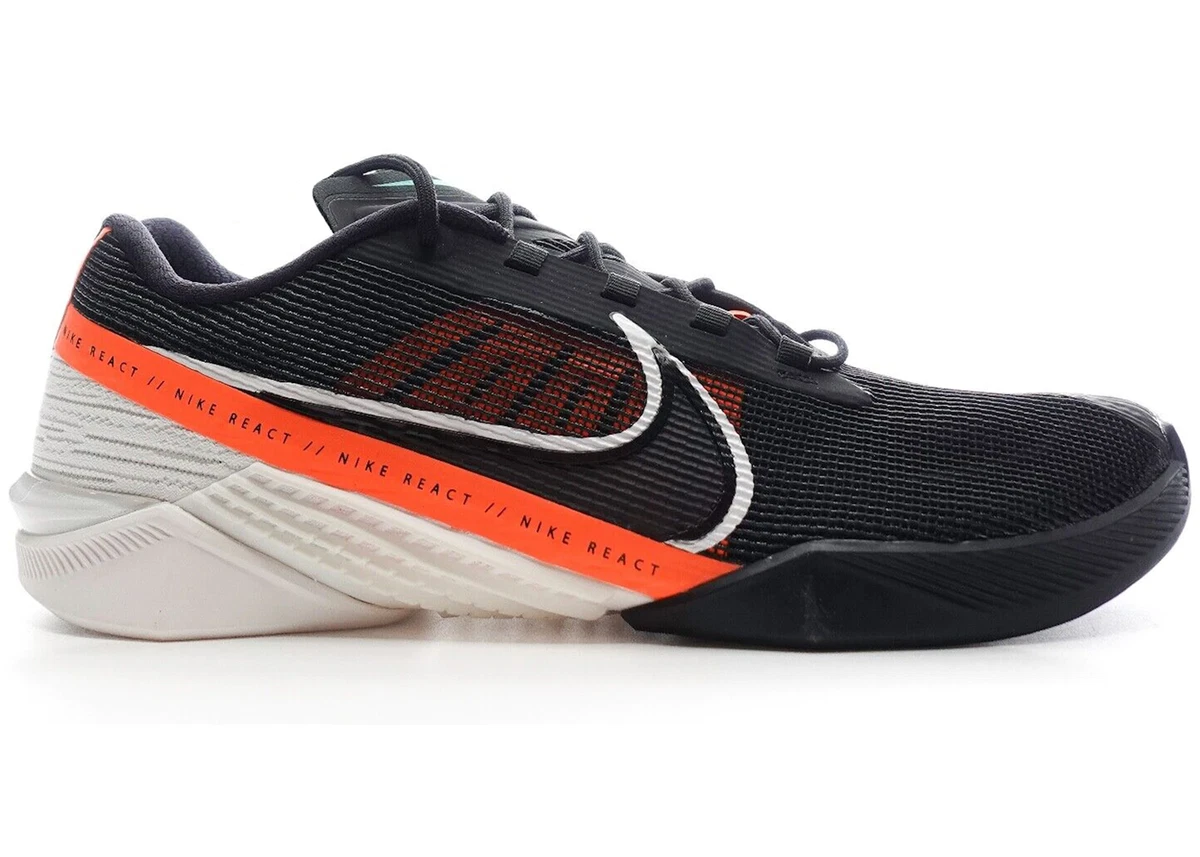 Preços baixos em Nike React Metcon Black White | eBay
