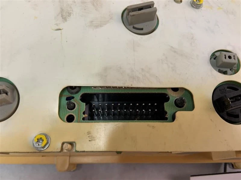 Speedometer Excluding Ultra Without Gauges Fits 91-94 PARK AVENUE 3826307 - Изображение 3 из 4