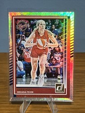 2024-25 Panini Donruss Lexie Hull Holo Parallel #85 Indiana Fever WNBA