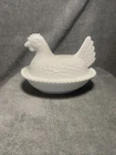 Vintage Indiana Glass Milk White Hen On Nest