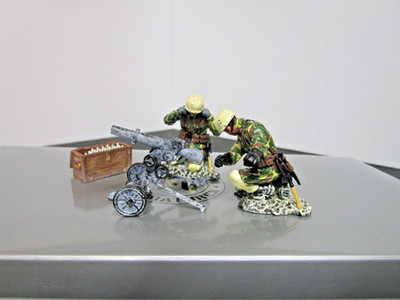 THOMAS GUNN MINIATURES FJ005A LG40 PART 2 ANTI TANK GUN GERMAN SOLDIERS RETIRED