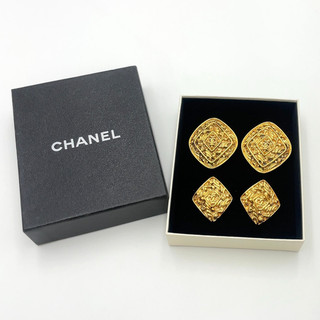 Auth Chanel Vintage Coco Diamond Earrings 2501/2492 Engraved W/Box BA010017