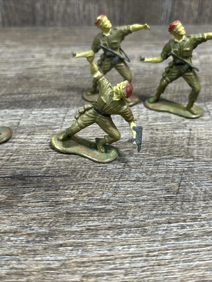 Charbens british berets 6  in 5 poses G/cond paint loss - image 3 of 4