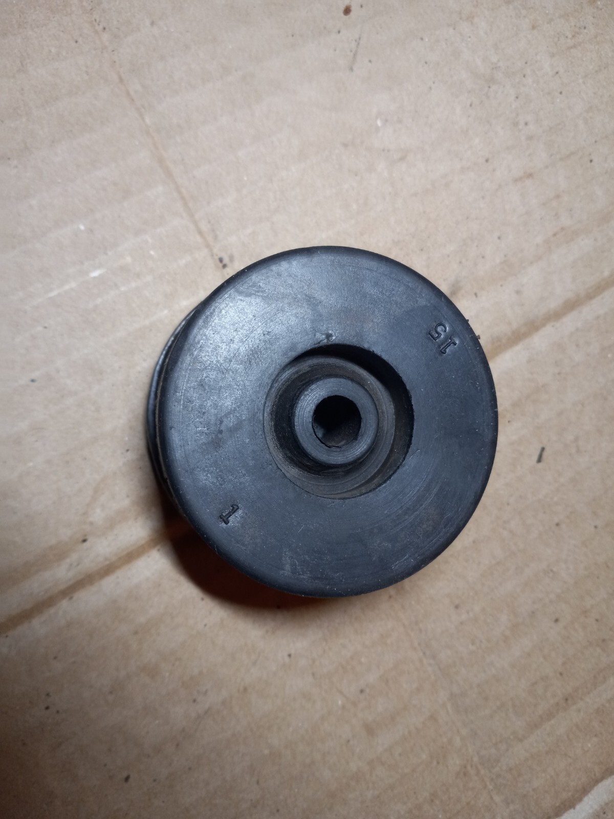 GM BODY BUSHING GM # 3906748 CHEVROLET CHEVELLE IMPALA 70 68 72 69 