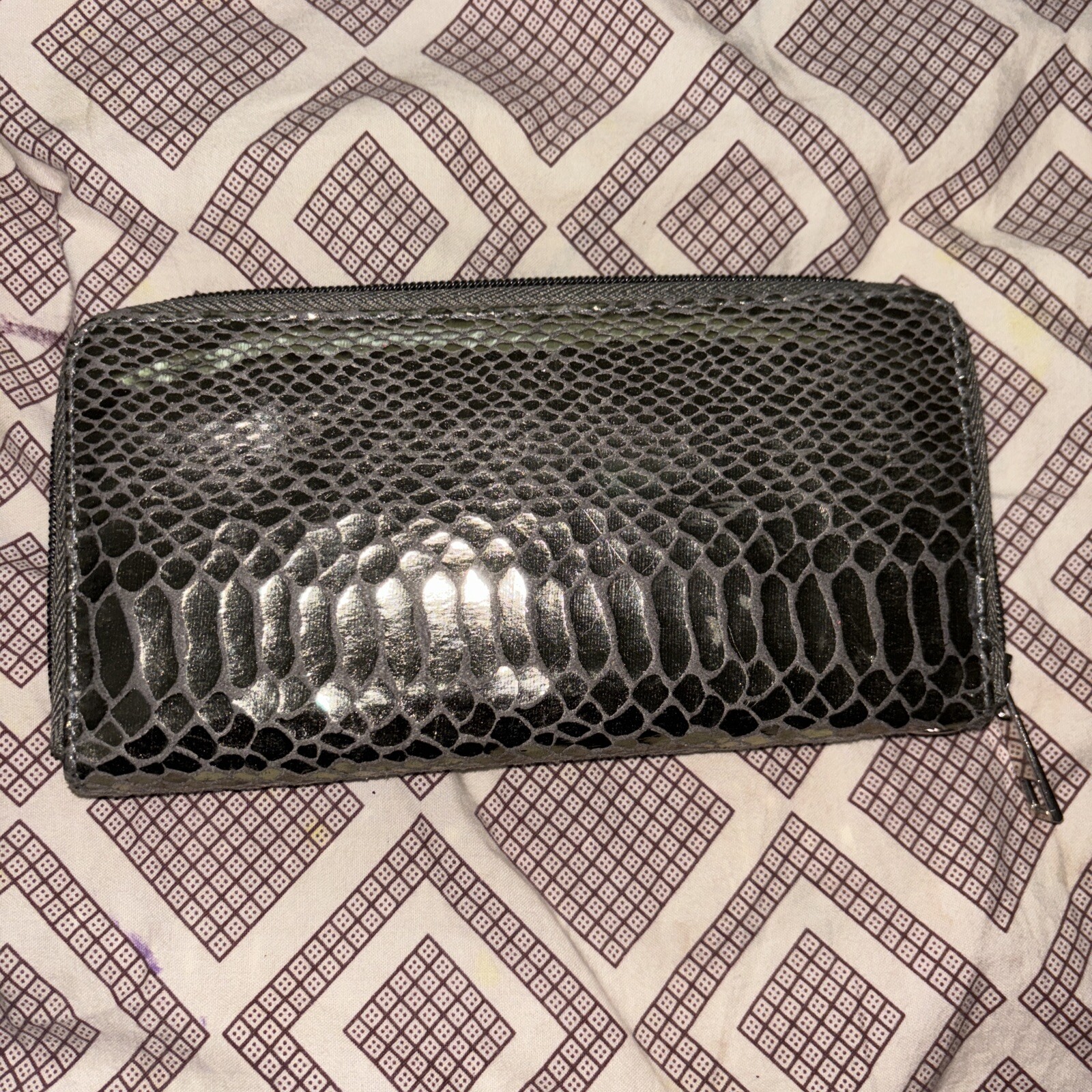 Picture 2 of 3