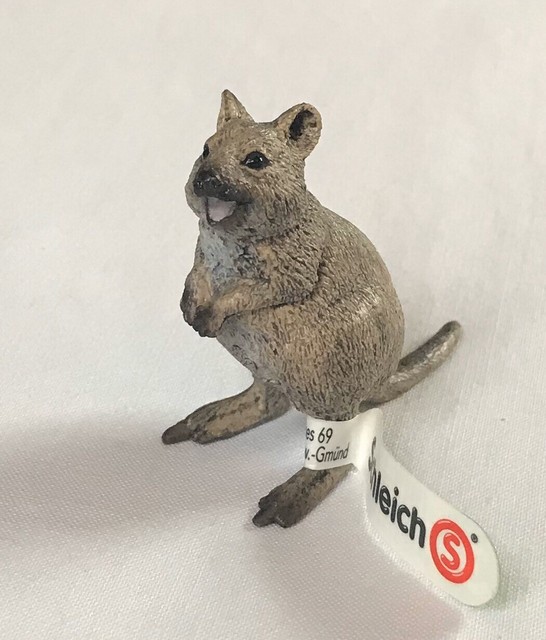 quokka figurine