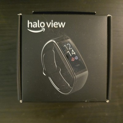 Amazon Halo View Fitness Tracker Watch, Active Black, BRAND  display picture 2