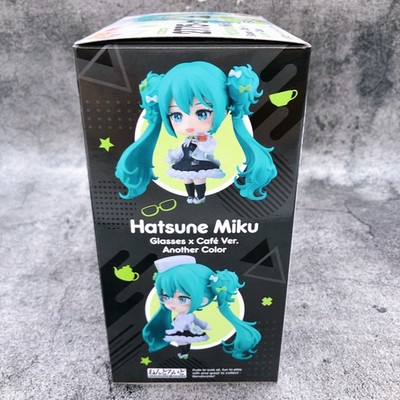 Hatsune Miku Glasses Cafe ver. Last One Nendoroid 2775-b Action
