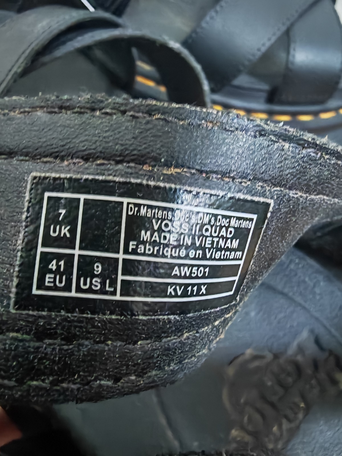 Dr. Martens Voss II Quad Platform Sandals Black Hydro Leather UK 7 Womens image 7