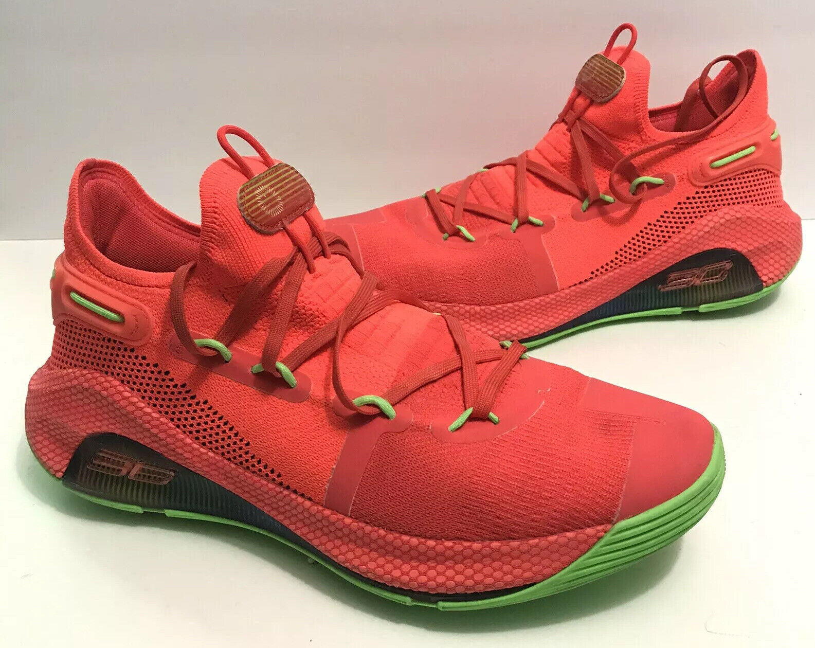 Under Armour Curry 6 Roaracle Basketball shoes size 12 Red Neon Green Orange