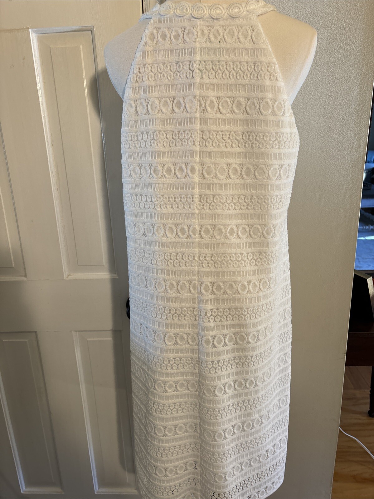 Pappagallo White Eyelet Polyester Lined Shift  Dr… - image 4