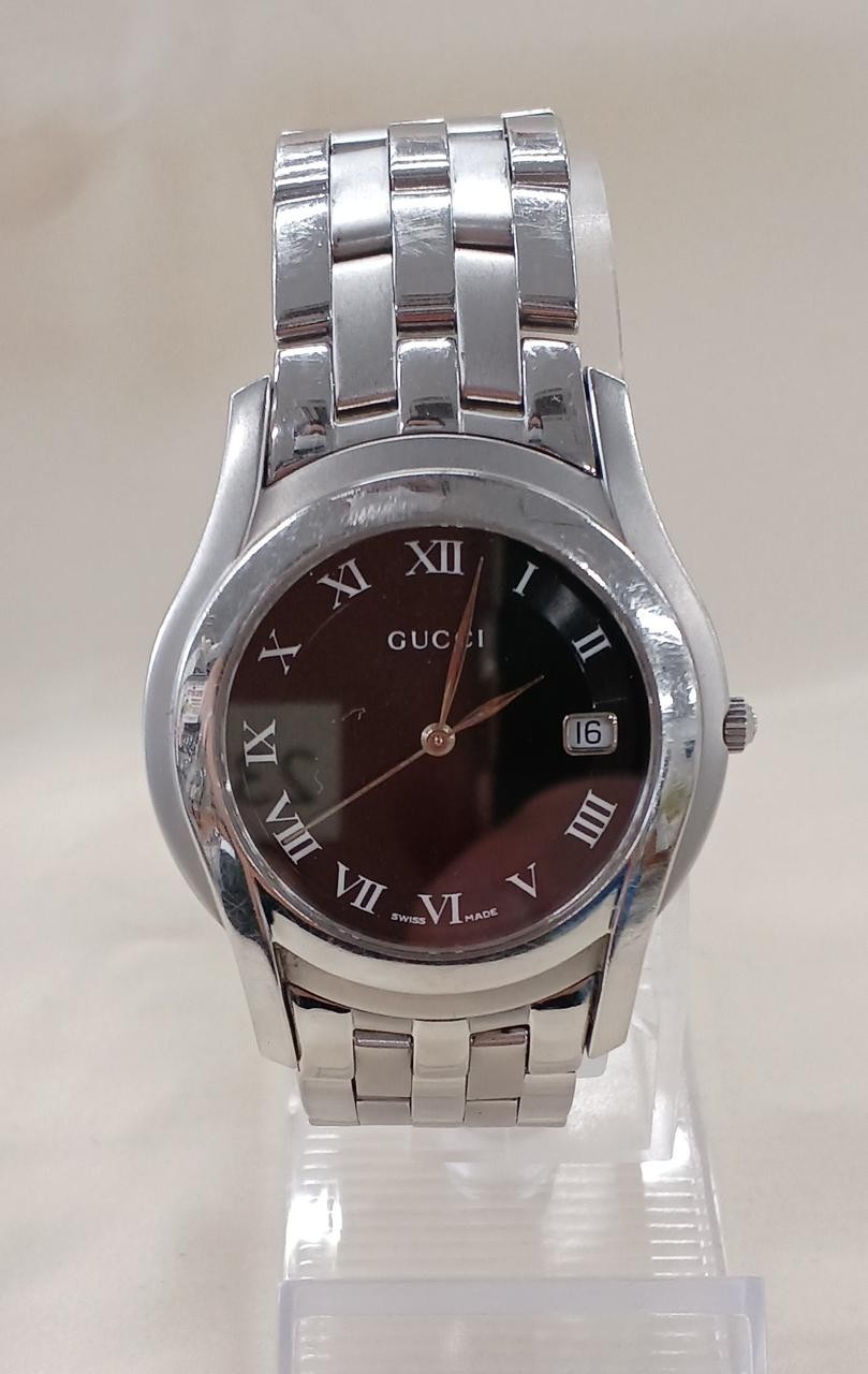 Gucci 5500M Luxury Chronograph Watch for Men-image