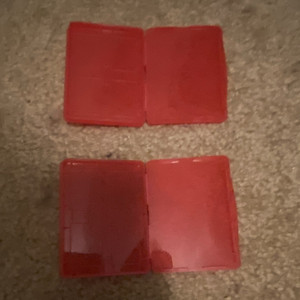 Lot of 4 Red Nintendo Game Boy  Cartridge Cases Plastic Boxes  x2