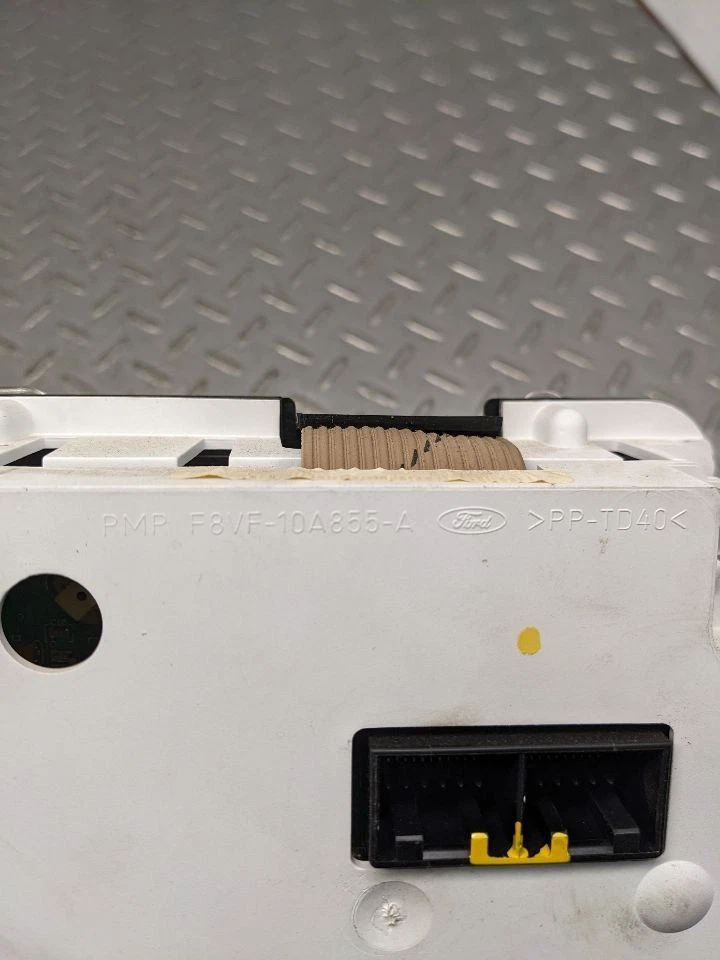 Velocímetro cluster MPH compatível com 03-04 Lincoln & Town Car 1177447 - Imagem 3 de 4