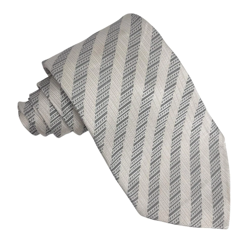 Luigi Borrelli Napoli Mens Tie Cream/Silver Striped Silk Italy 3.75" (W) 59" (L) - Image 3 of 4