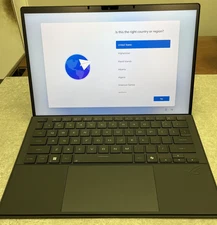 ASUS - ROG Flow GZ302E  13.4" Gaming Laptop 64GB RAM 1TB Red