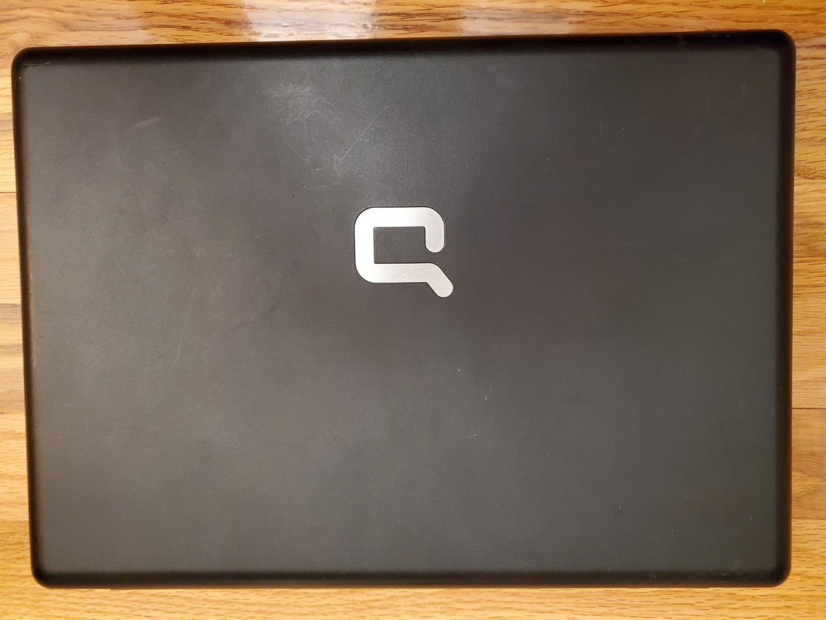 HP Compaq Presario C700 in 2GB RAM 160GB HDD Intel