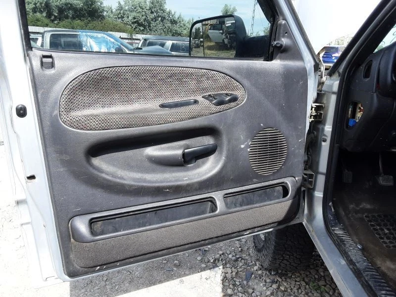 2001 dodge ram 1500 door panel deals
