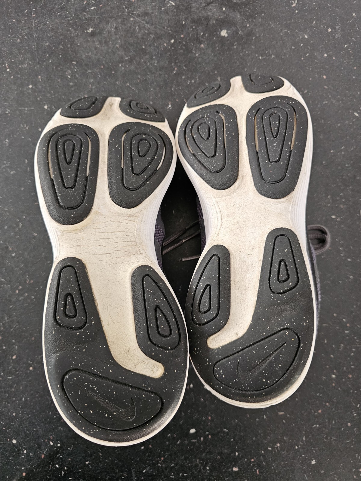 mens nike revolution 4