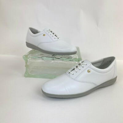 Easy Spirit Motion White Leather 2A Width 