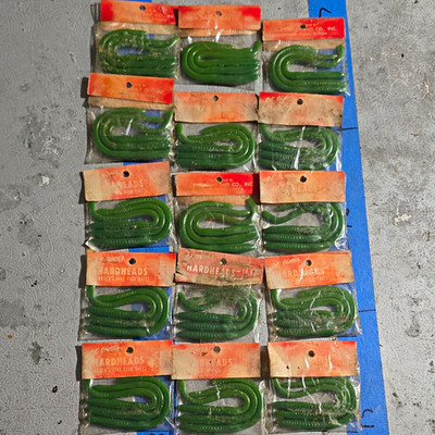 Vintage Jim Bagley Hardhead Worms Lot of 15 NOS Sealed Soft Plastic Baits Green